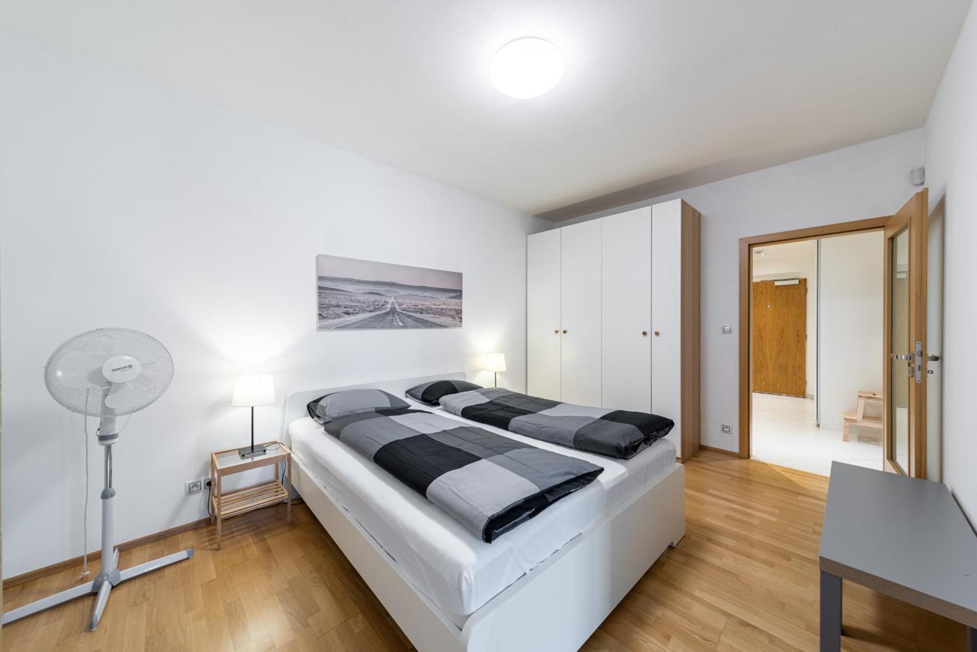 Garden Towers Apartamento